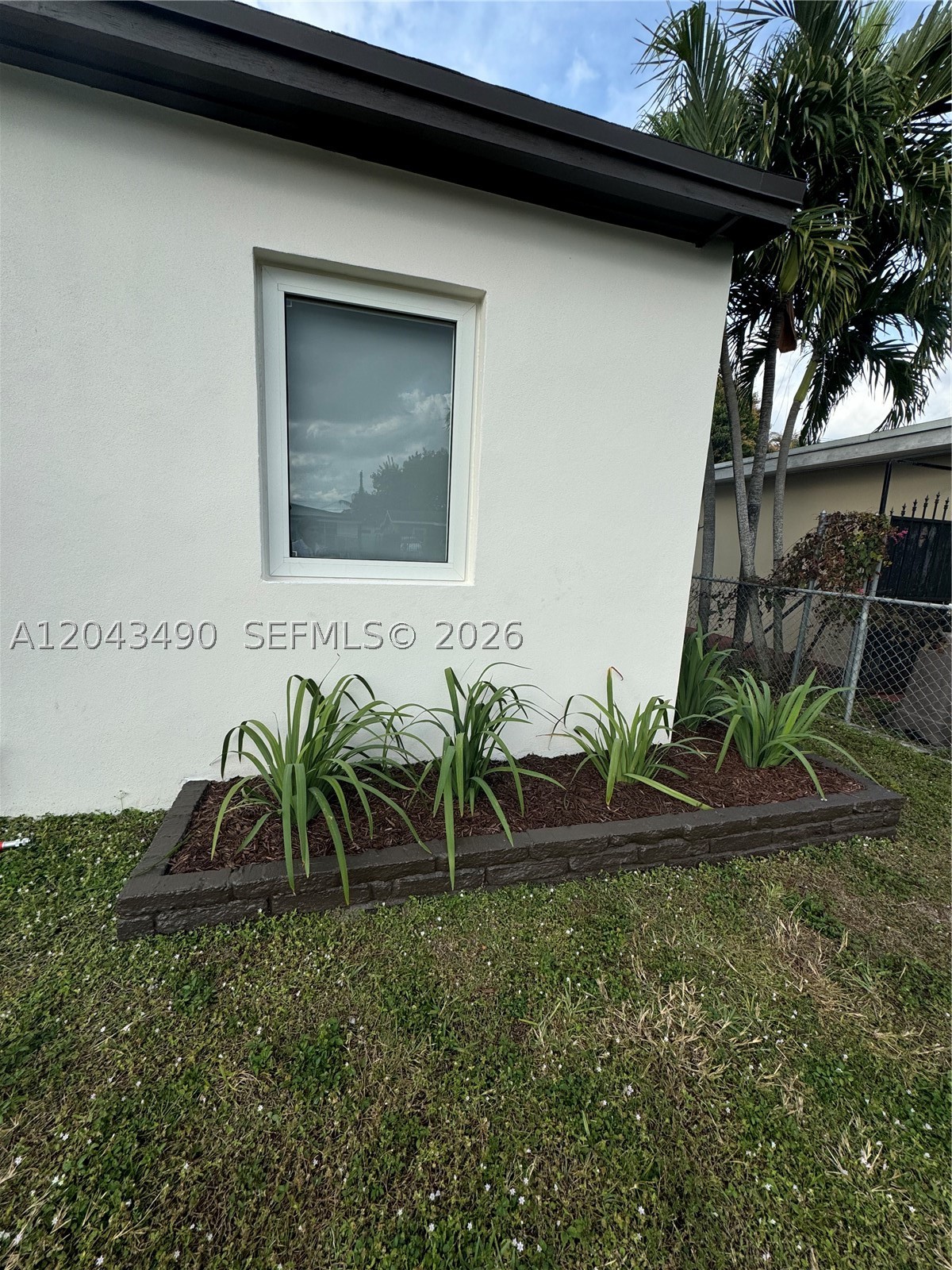 HIA 13 ADDN AMD PL REV - Residential Lease