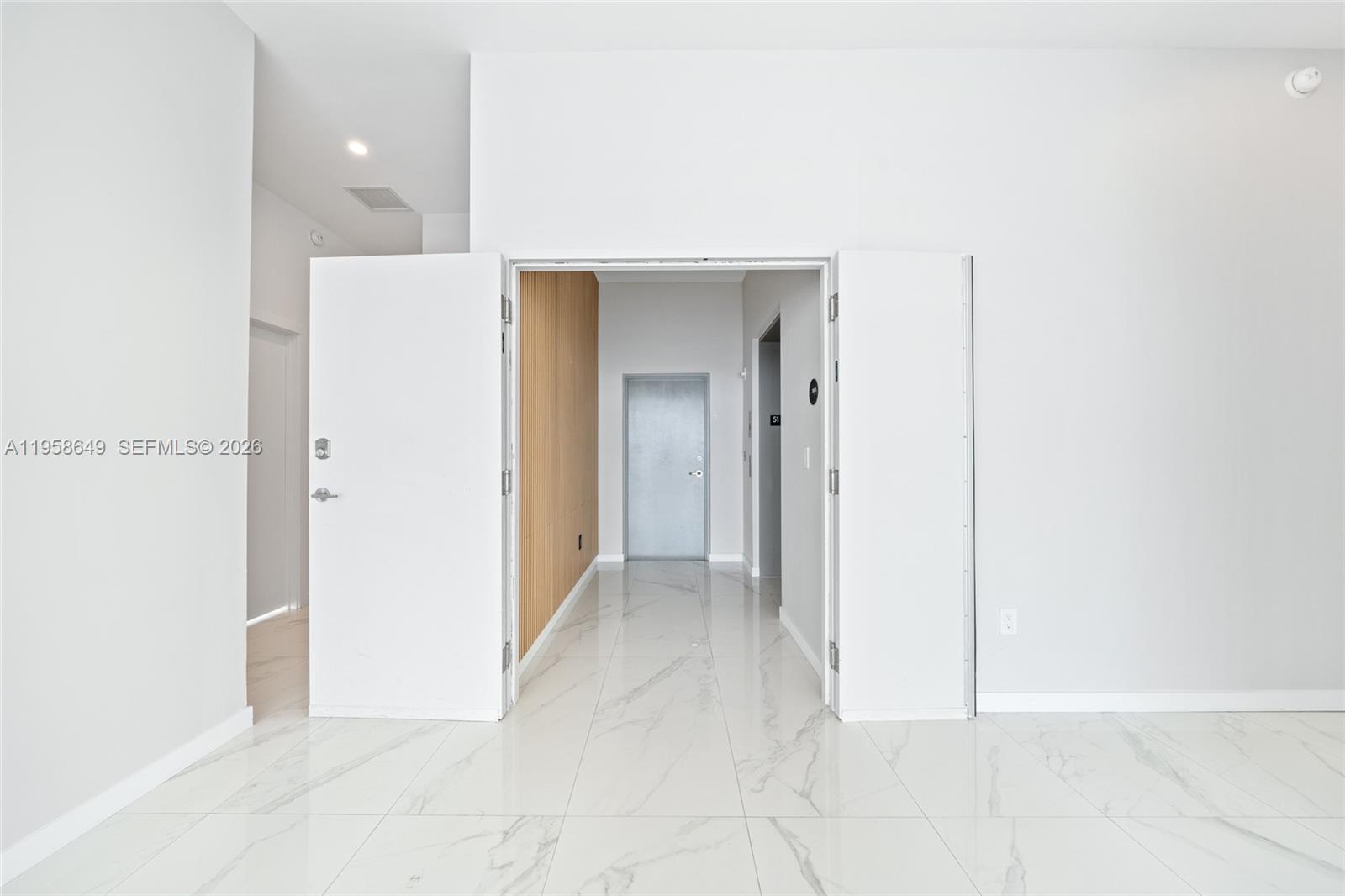 GRAN PARAISO CONDO - Residential
