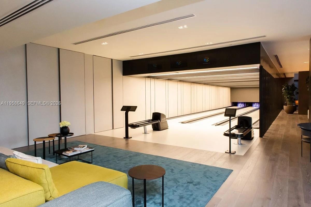 GRAN PARAISO CONDO - Residential