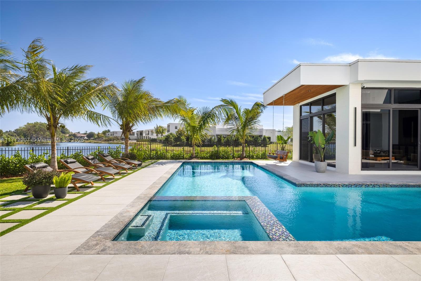 WESTON ESTATES - Residential