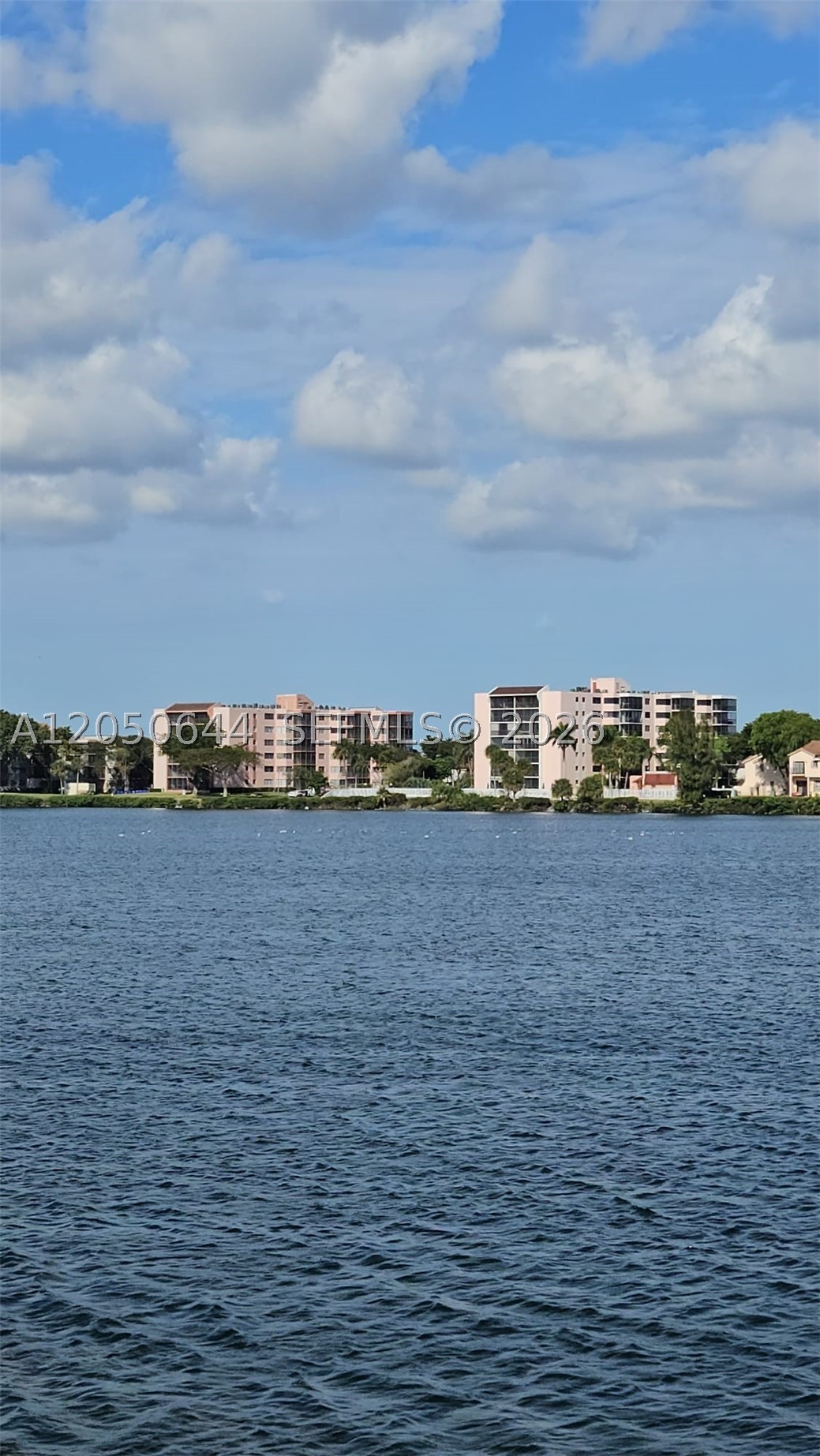 LAKEVIEW OF THE CALF CLUB - Residential