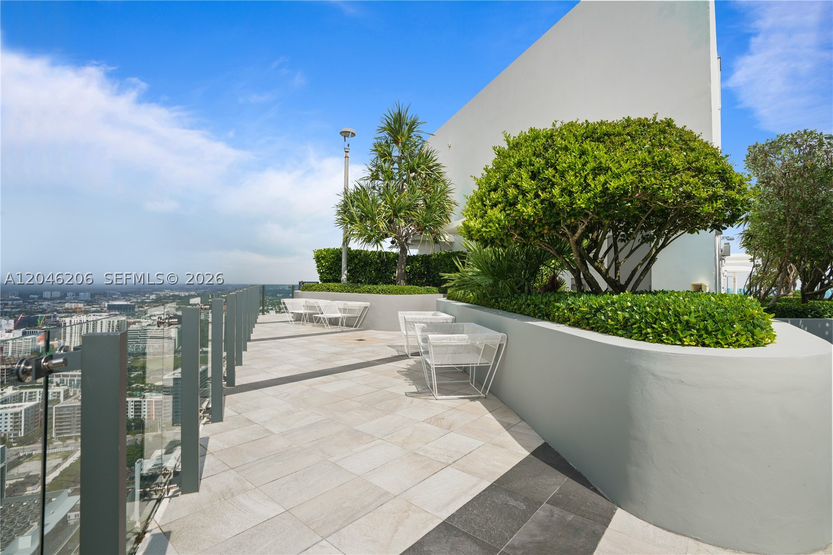 PARAISO BAYVIEWS CONDO - Residential Lease