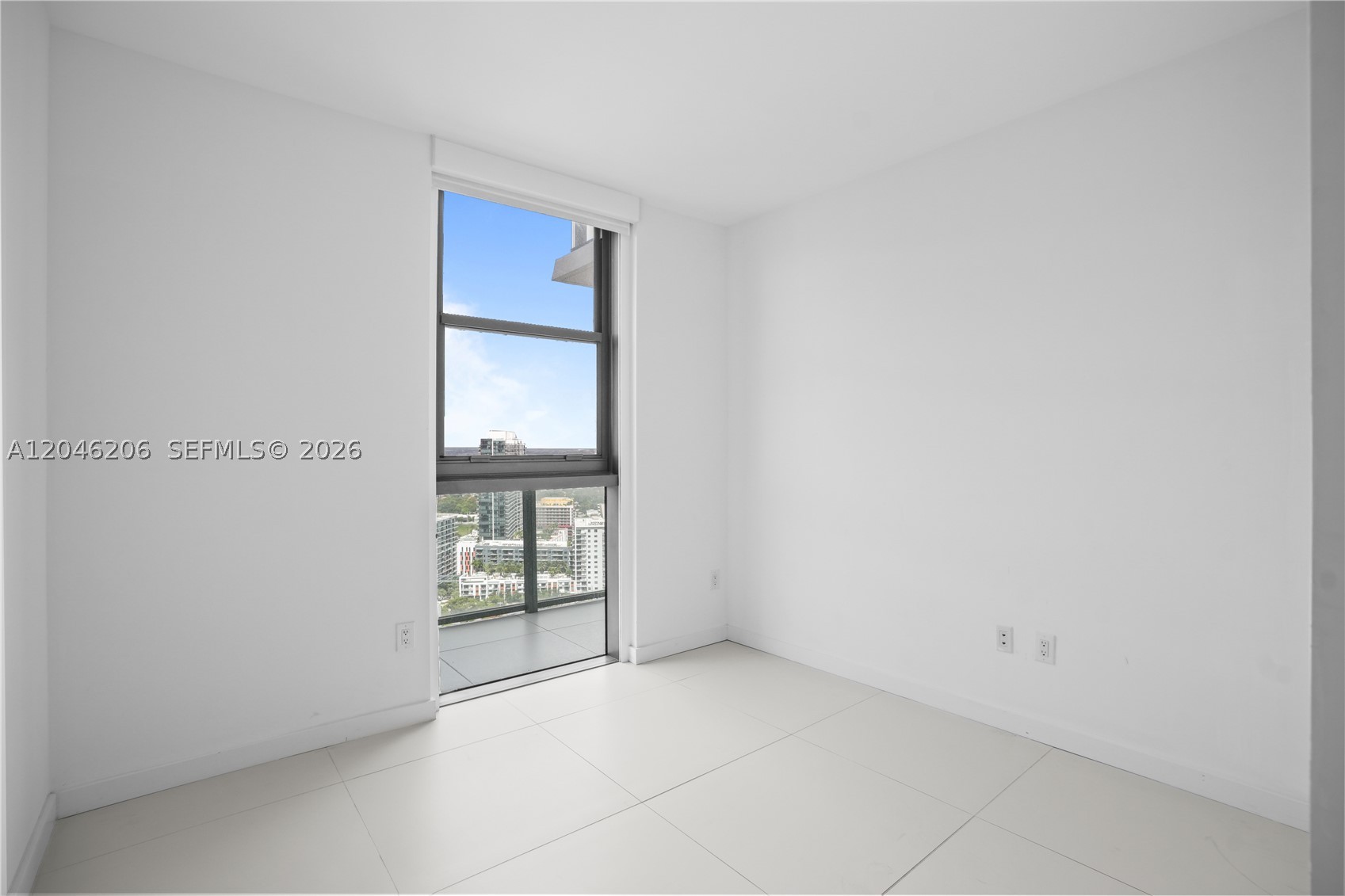 PARAISO BAYVIEWS CONDO - Residential Lease