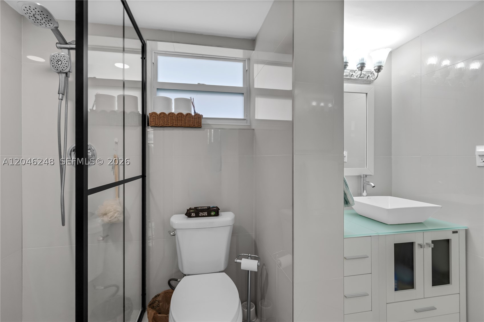 EDEN ISLES CONDO PART 3 - Residential