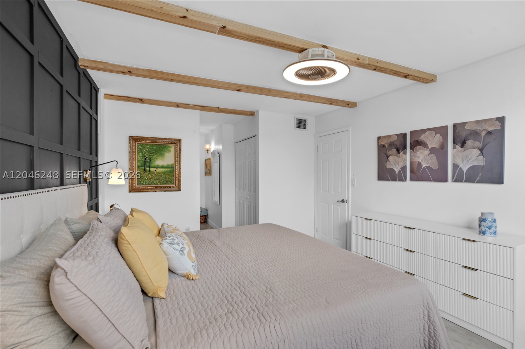 EDEN ISLES CONDO PART 3 - Residential