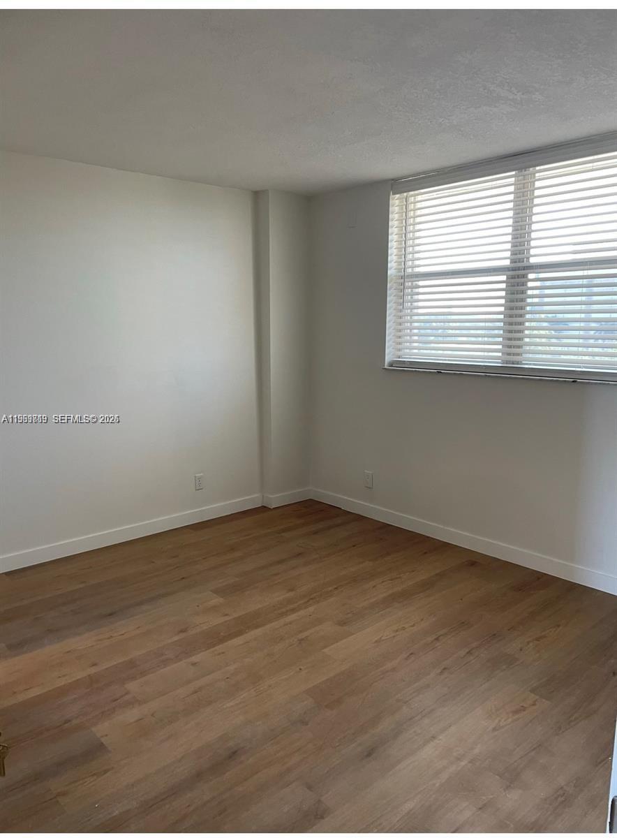 CROMWELL WEST CONDO - Residential Lease