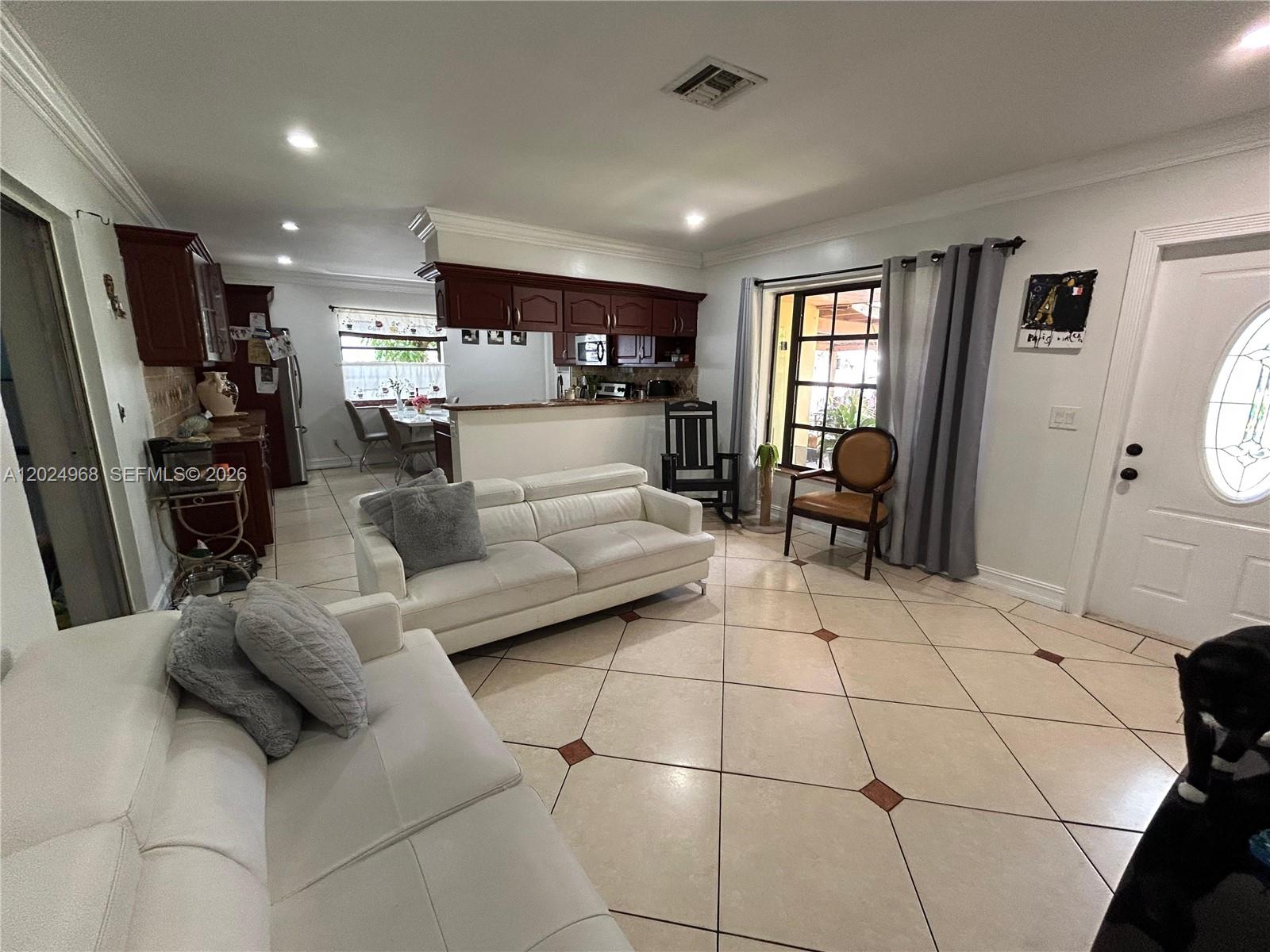 LAKE FOREST SEC 2 - Residential