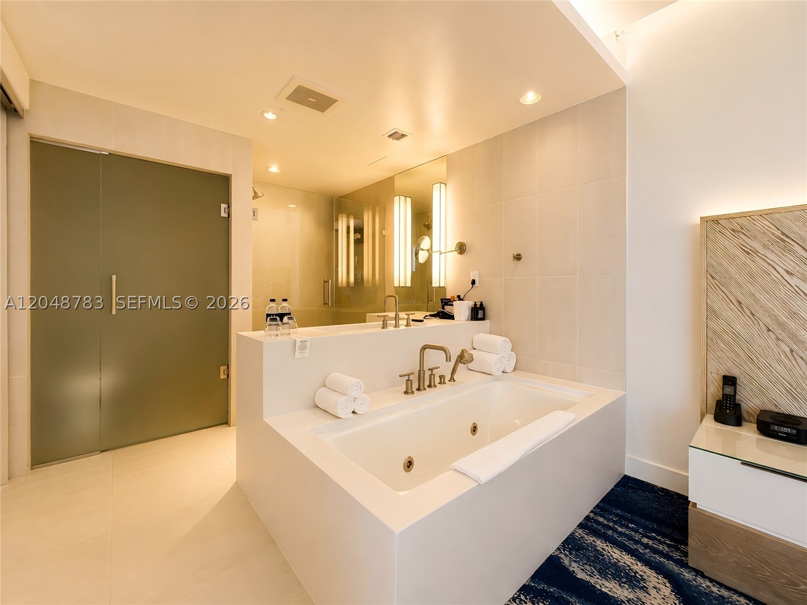 FORT LAUDERDALE RESIDENCE - Residential