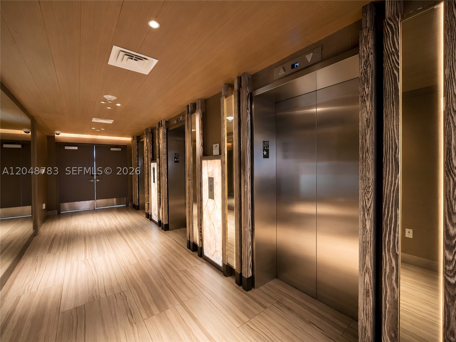 FORT LAUDERDALE RESIDENCE - Residential