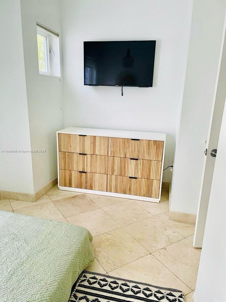 WASHINGTON CORNER CONDO - Residential Lease