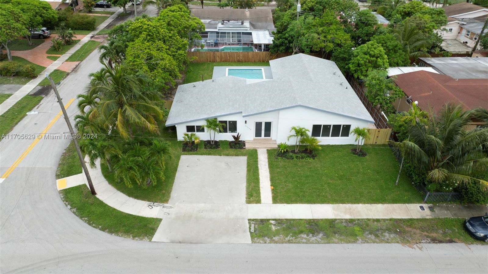 HIGHLAND MANOR SEC 5 - Residential