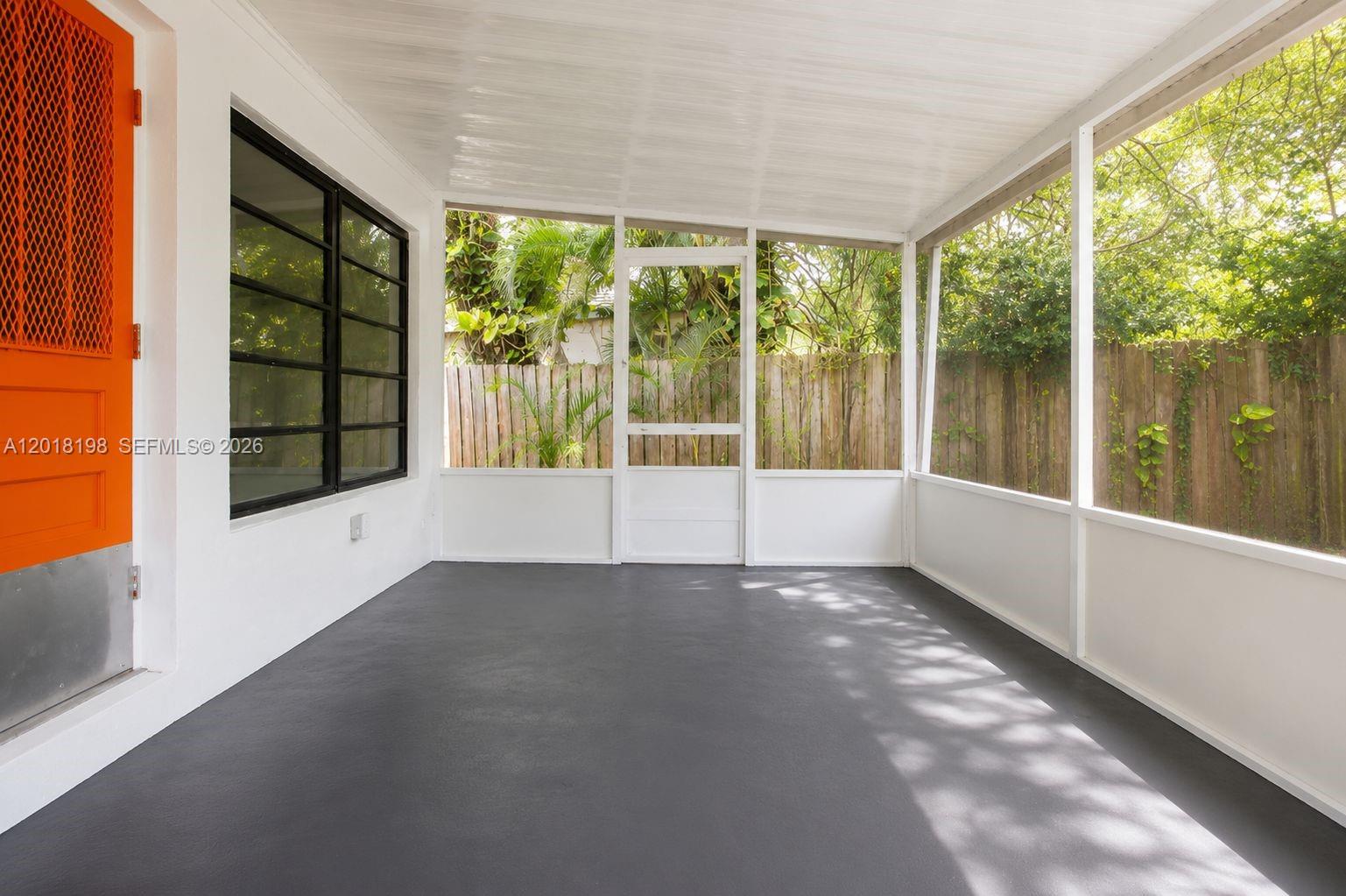 ECONOMY HOMESITES - Residential Lease