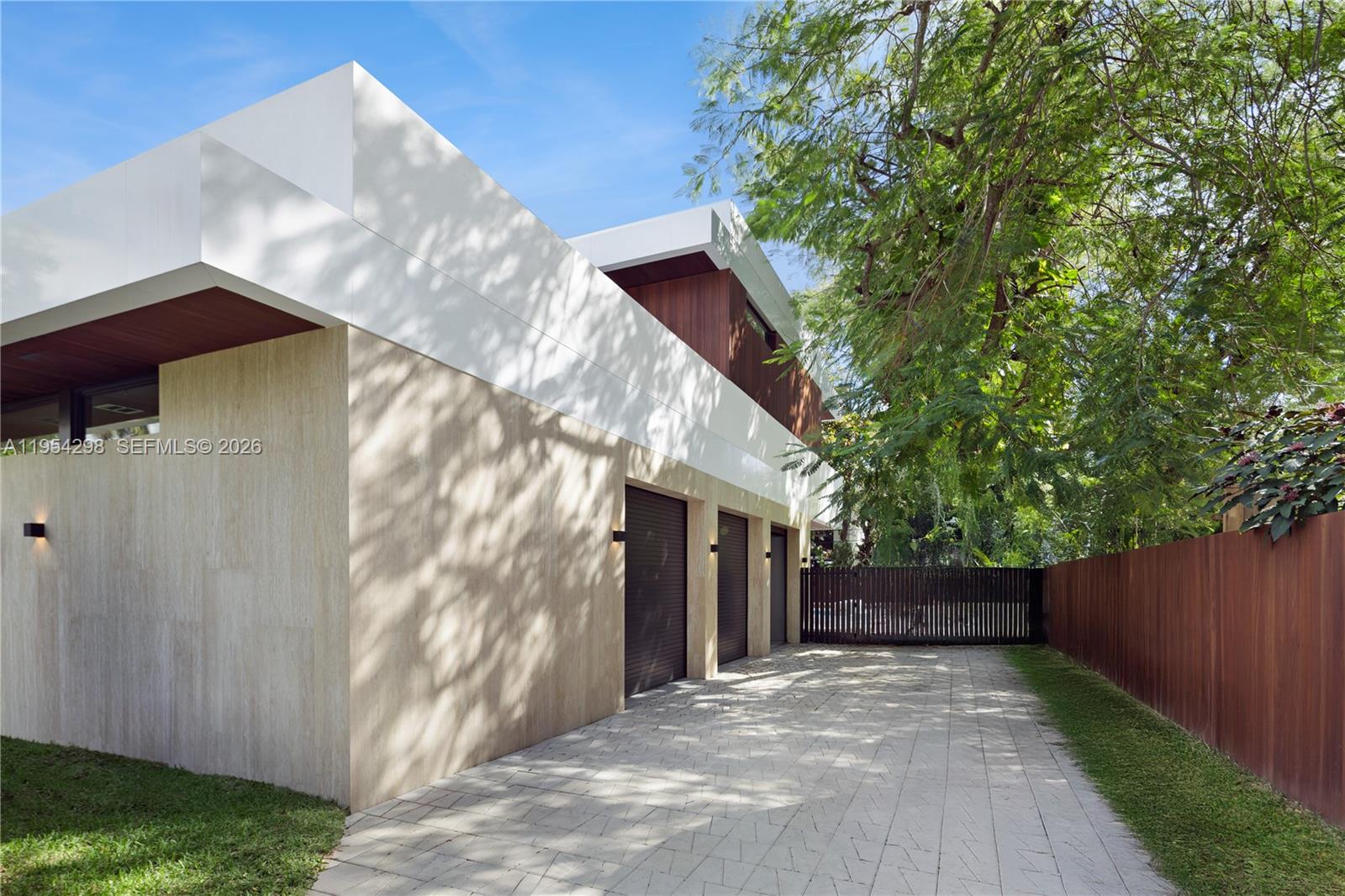 SUNSHINE FRUITS CO - Residential