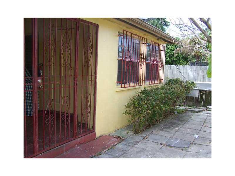 1 53 41 - Residential Lease
