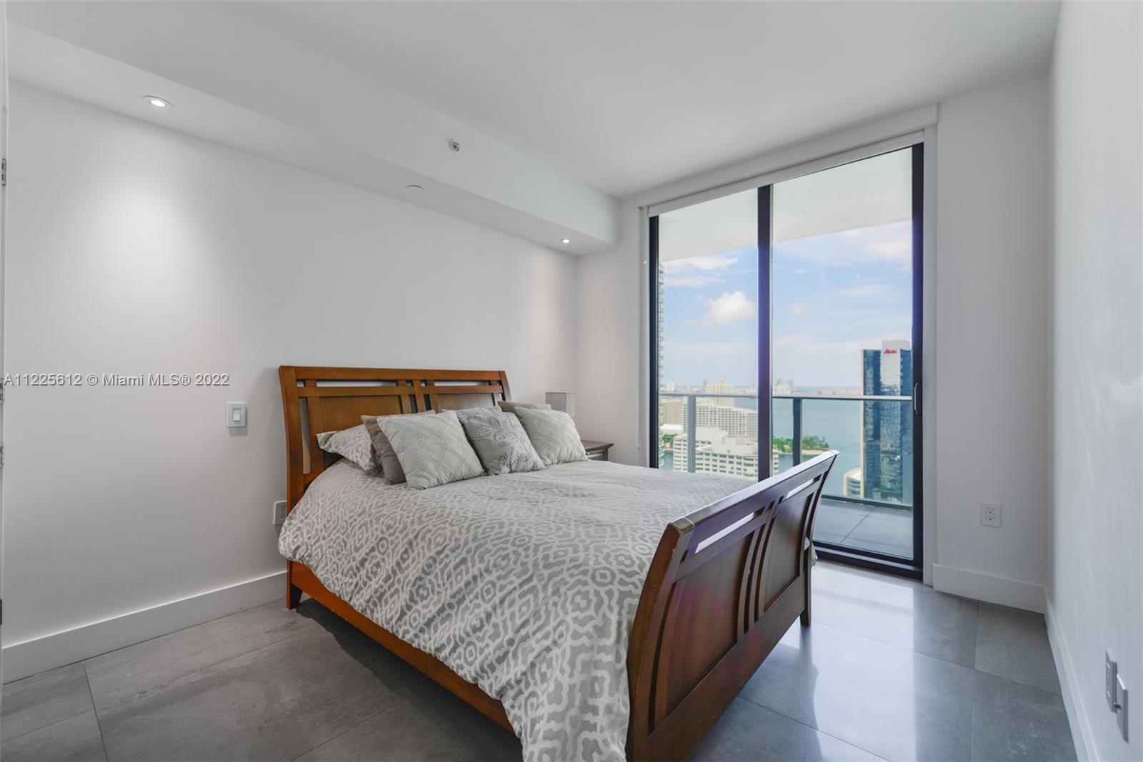 1010 BRICKELL CONDO - Residential