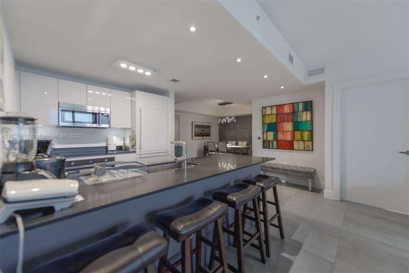 1010 BRICKELL CONDO - Residential