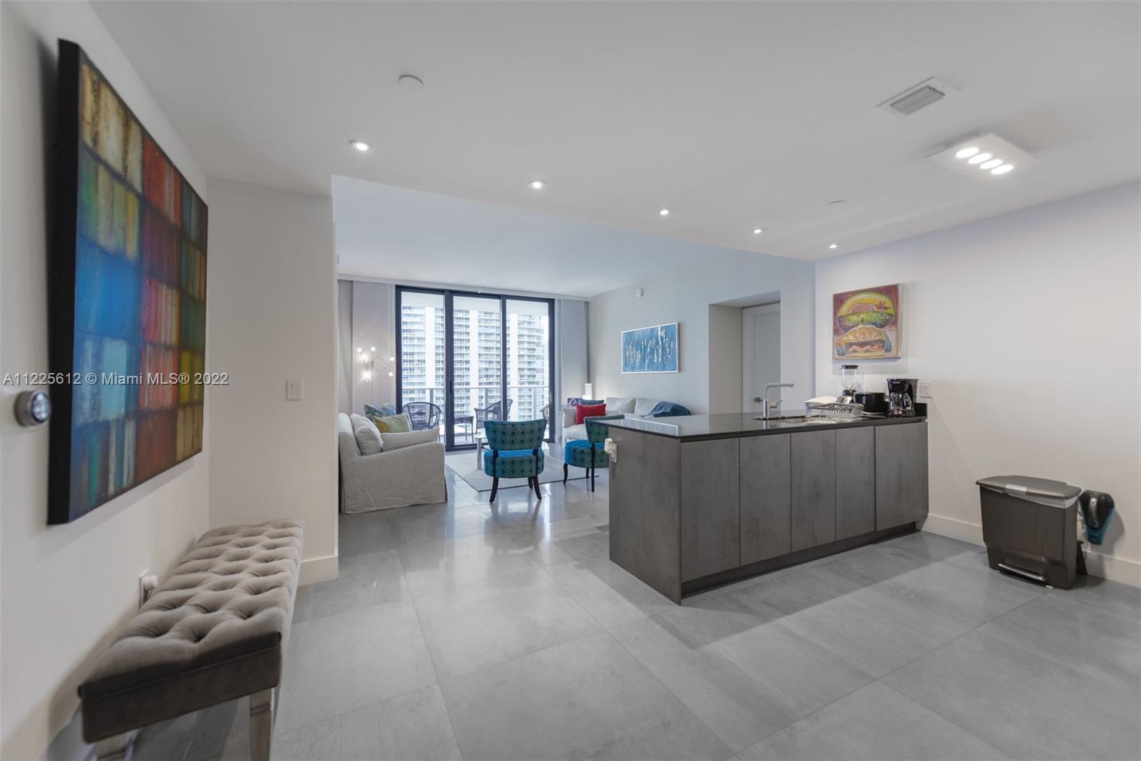 1010 BRICKELL CONDO - Residential