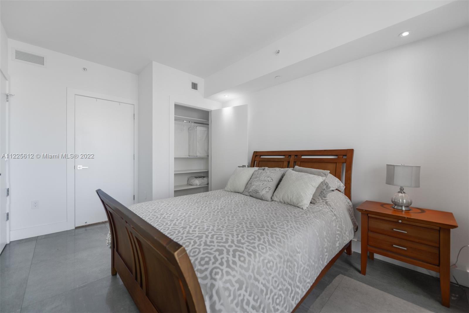 1010 BRICKELL CONDO - Residential