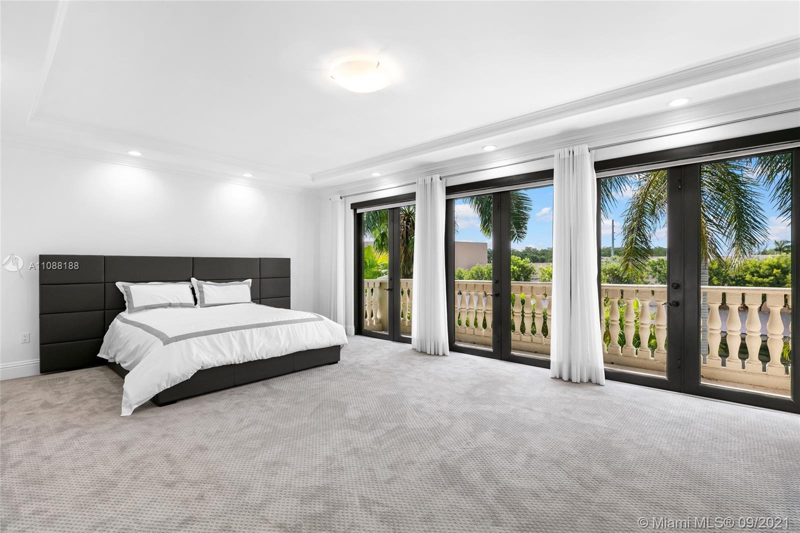 EASTERN SHORES - Residential