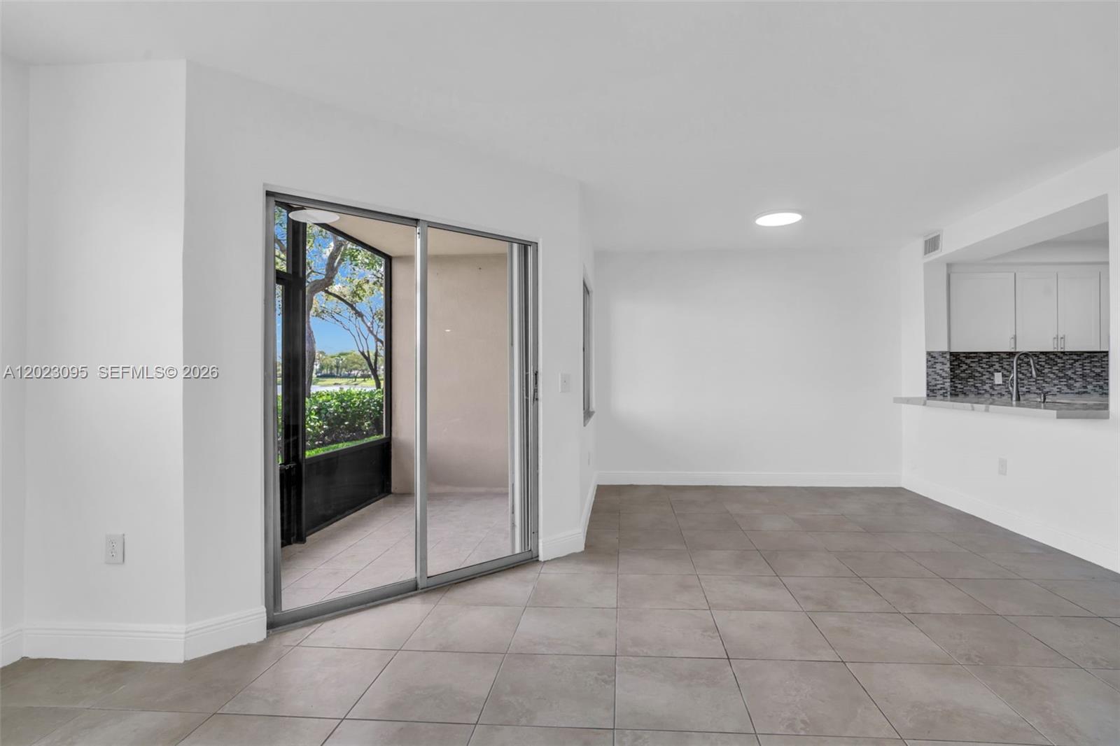 SUFFOLK AT CENTURY VILLAG - Residential