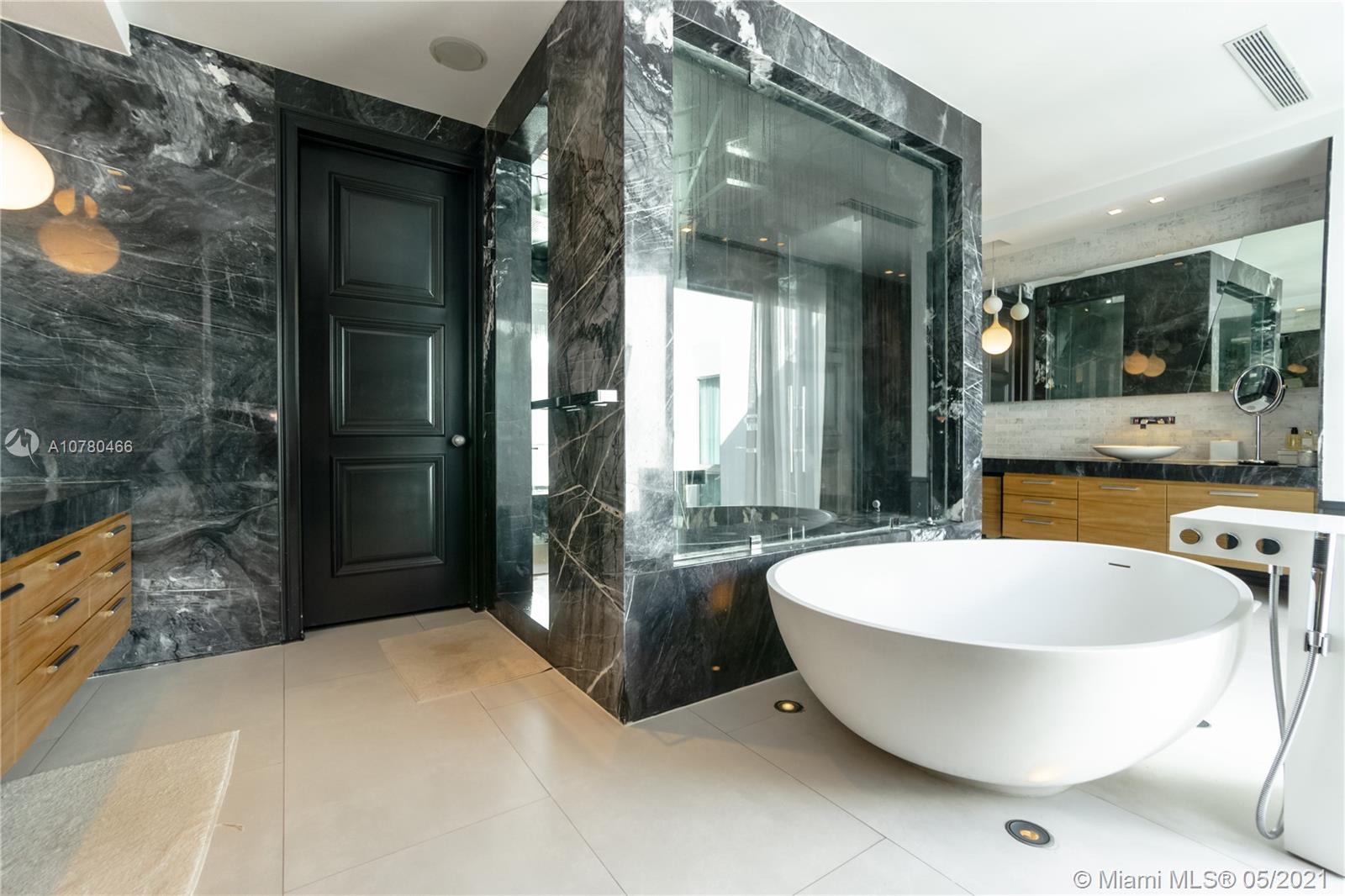 BAL HARBOUR RESIDENTIAL S - Residential