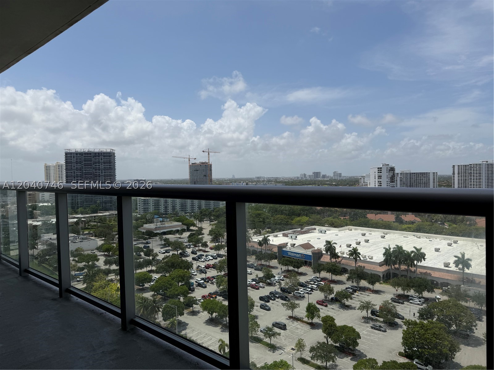 BEACHWALK CONDOMINIUM - Residential
