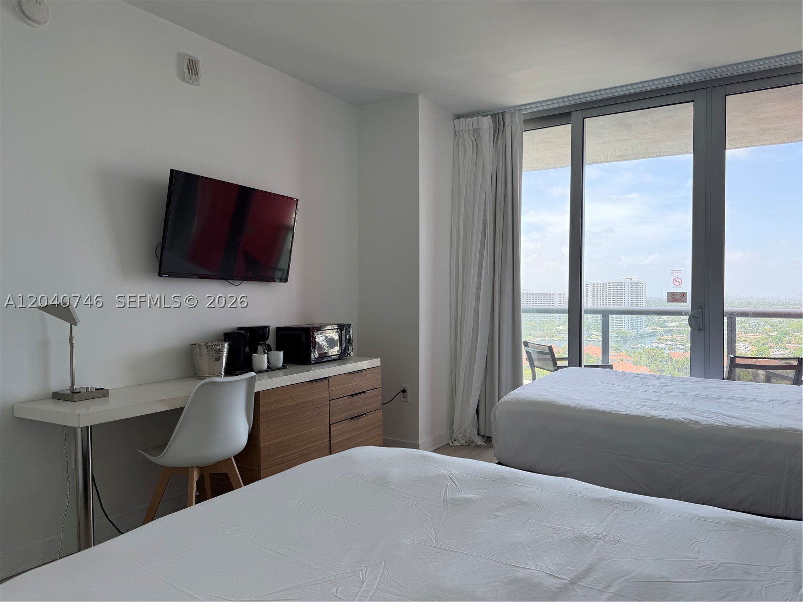 BEACHWALK CONDOMINIUM - Residential