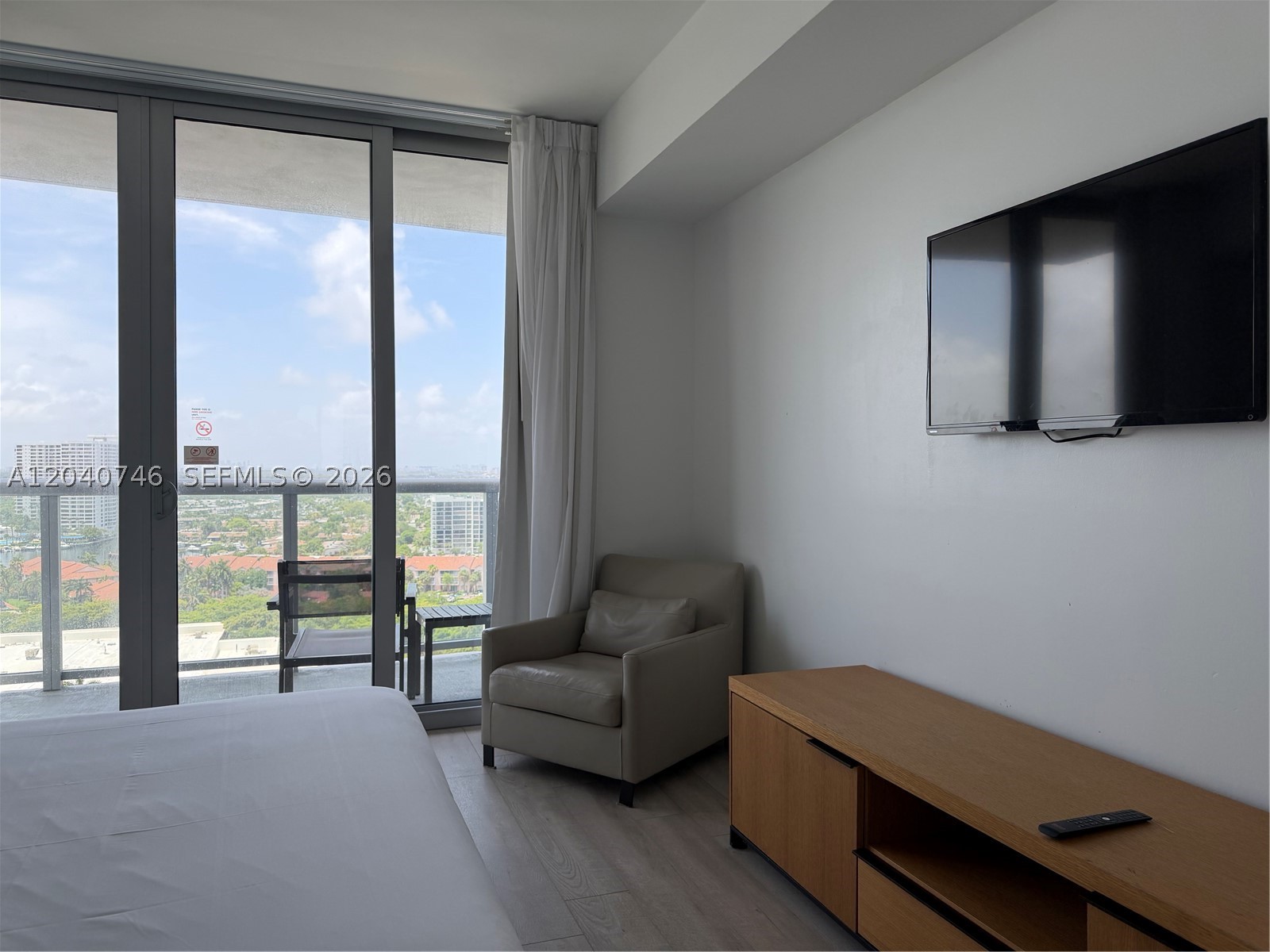 BEACHWALK CONDOMINIUM - Residential