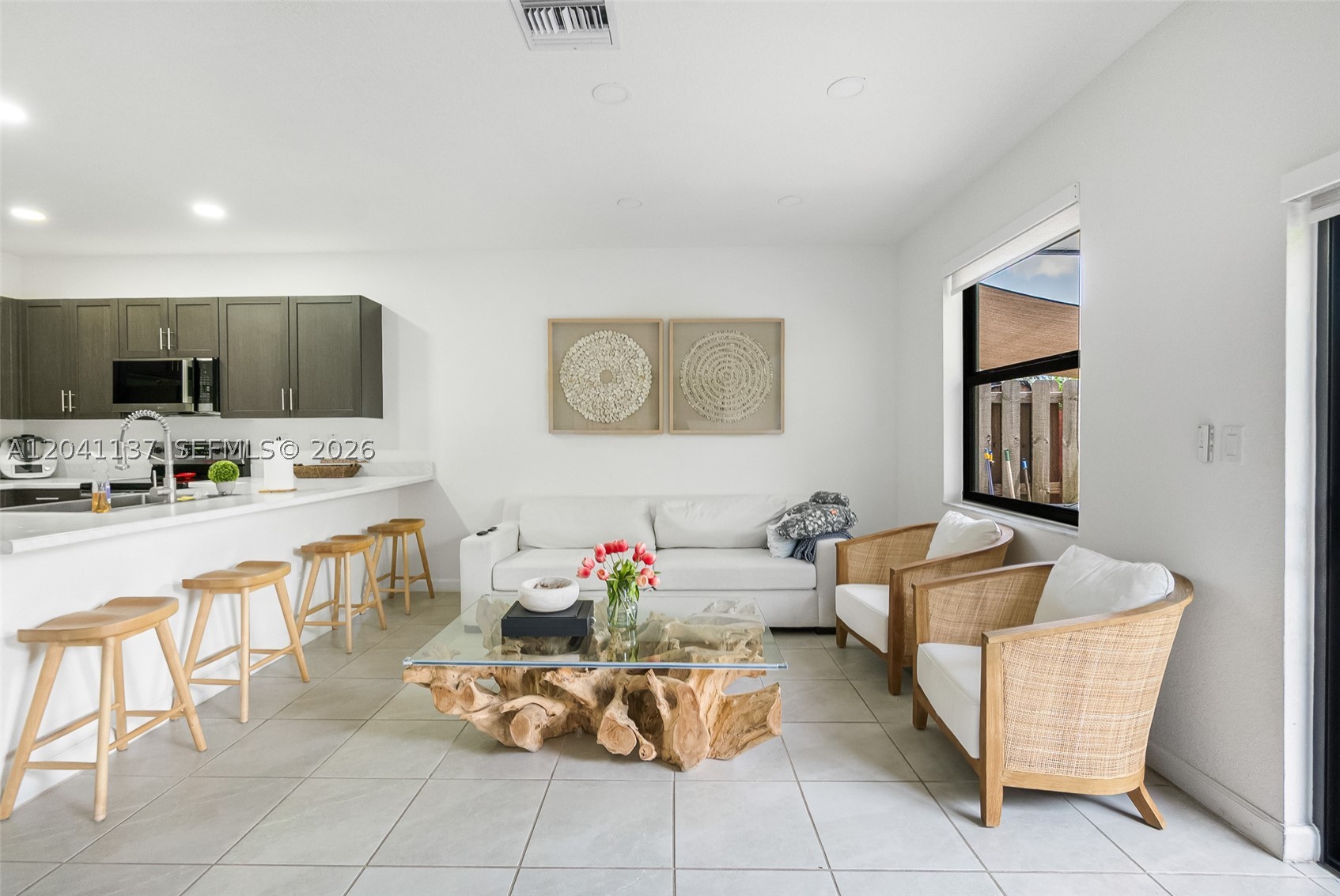 PINE ISLE - Residential