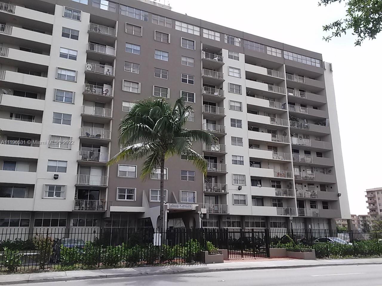 PLAZA OF WESTLAND CONDO - Residential