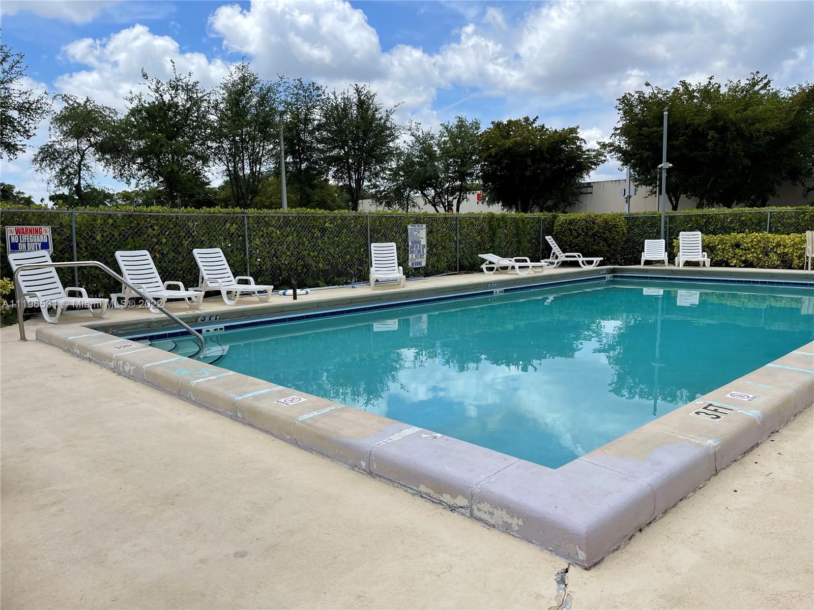 PLAZA OF WESTLAND CONDO - Residential