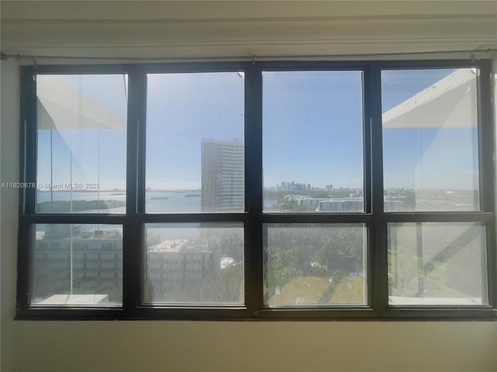 THE PALM BAY YACHT CLUB C - Residential