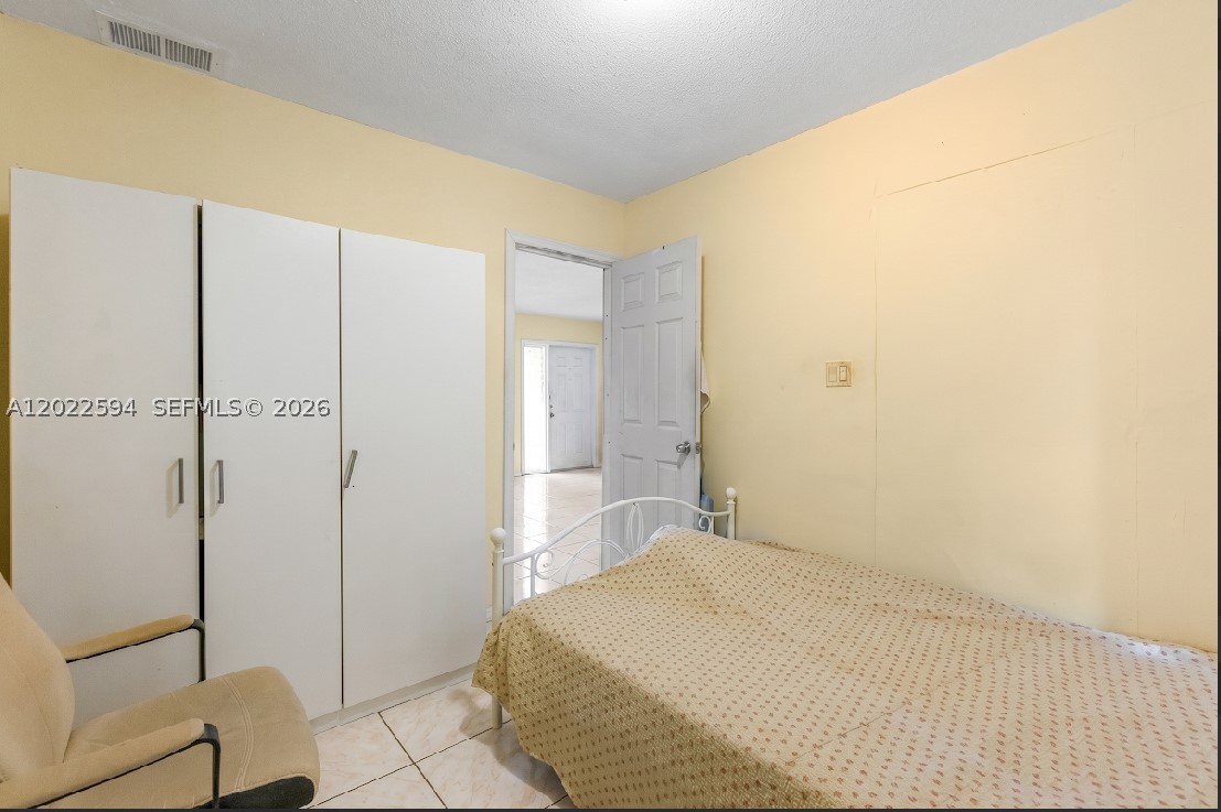 MAINLANDS OF TAMARAC LAKE - Residential