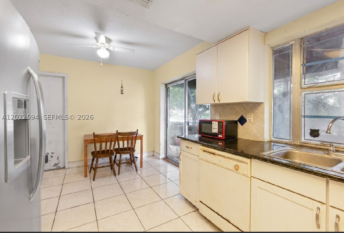 MAINLANDS OF TAMARAC LAKE - Residential