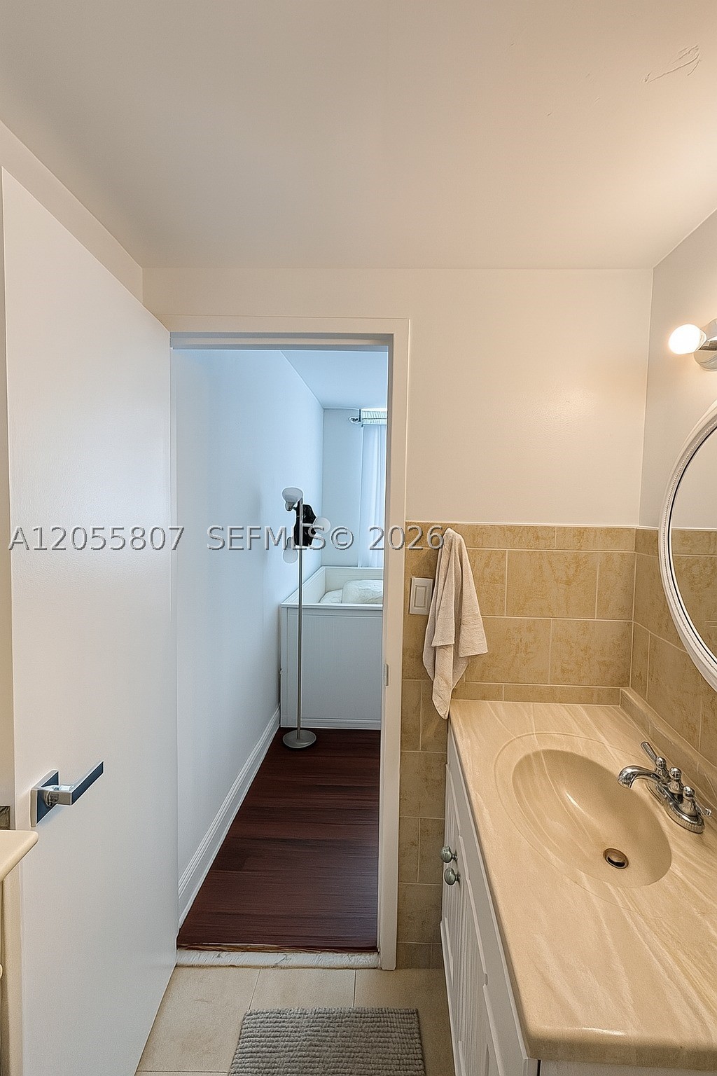 FOUR AMBASSADORS CONDO PH - Residential Lease
