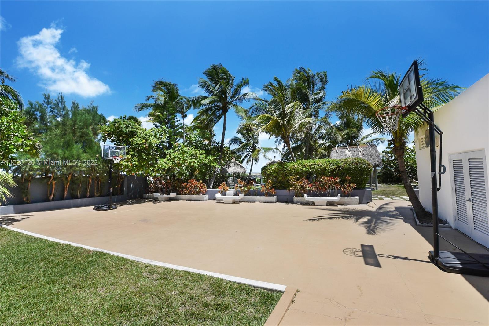 CRYSTAL HOUSE CONDO - Residential Lease