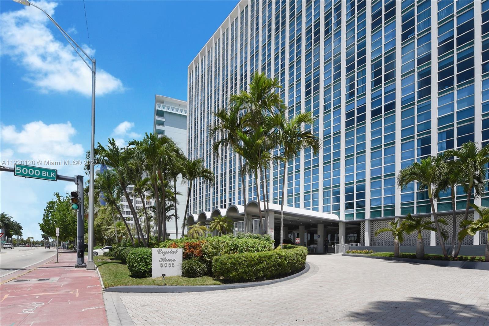CRYSTAL HOUSE CONDO - Residential Lease