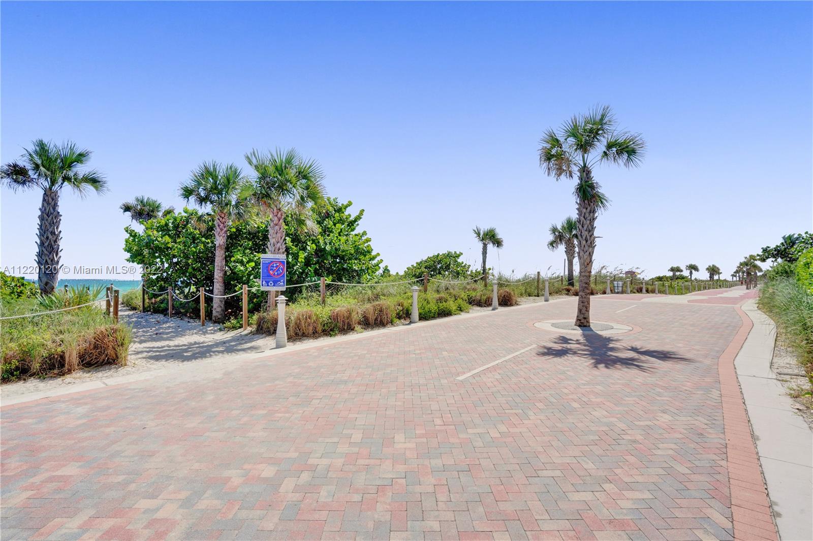 CRYSTAL HOUSE CONDO - Residential Lease