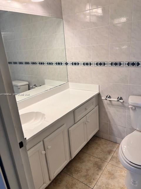 CYPRESS CHASE CONDO NO 1 - Residential