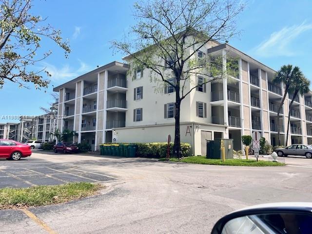 CYPRESS CHASE CONDO NO 1 - Residential