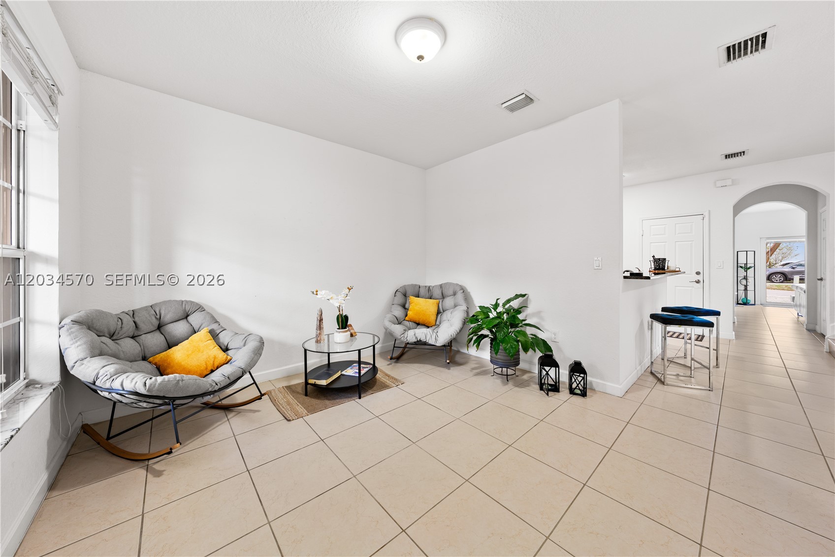 KENDALL COMMONS RESIDENTI - Residential