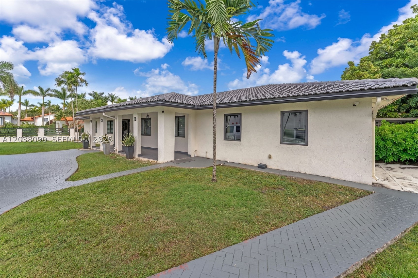 SWEETWATER ESTATES SUB - Residential