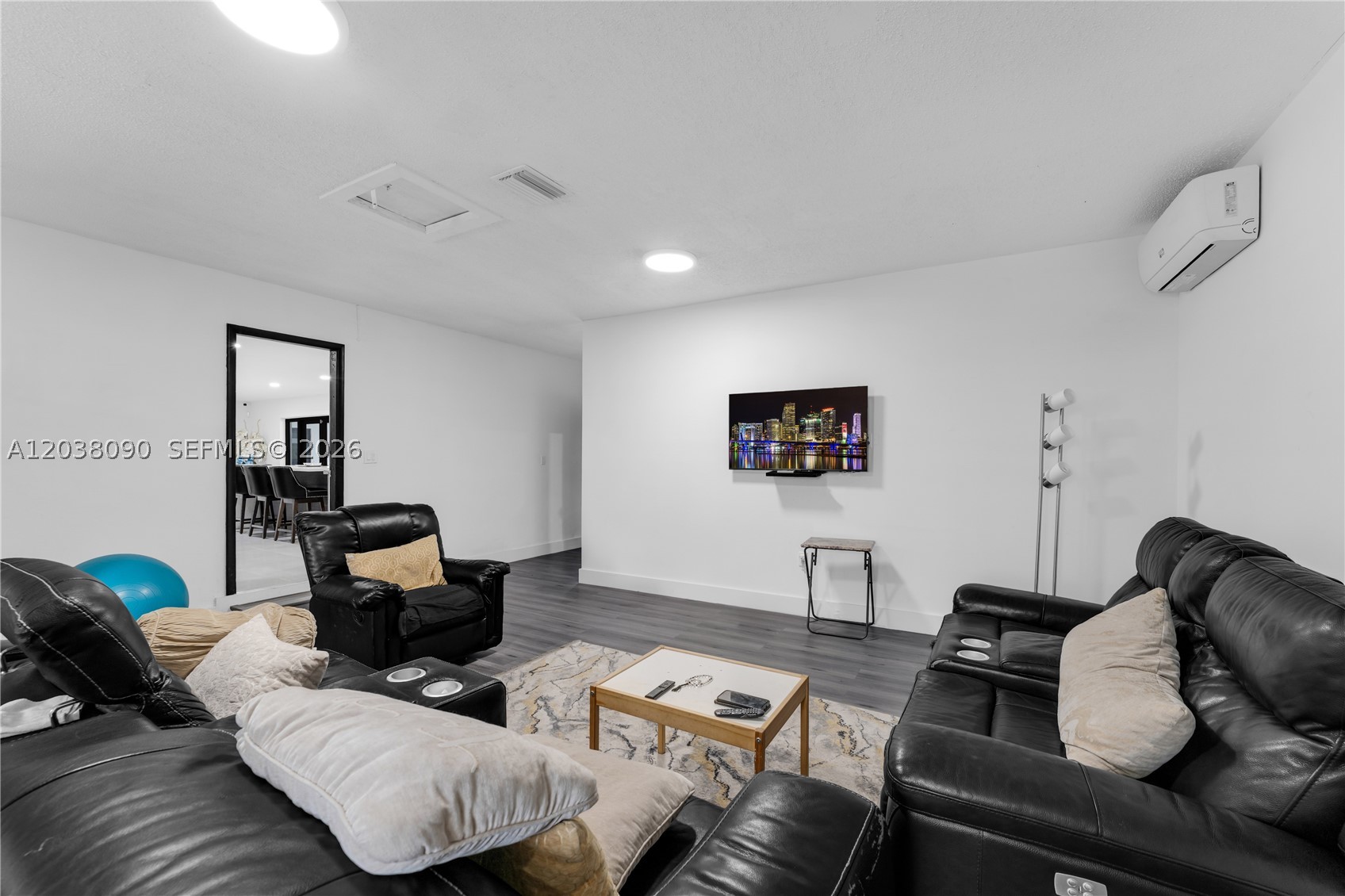 SWEETWATER ESTATES SUB - Residential