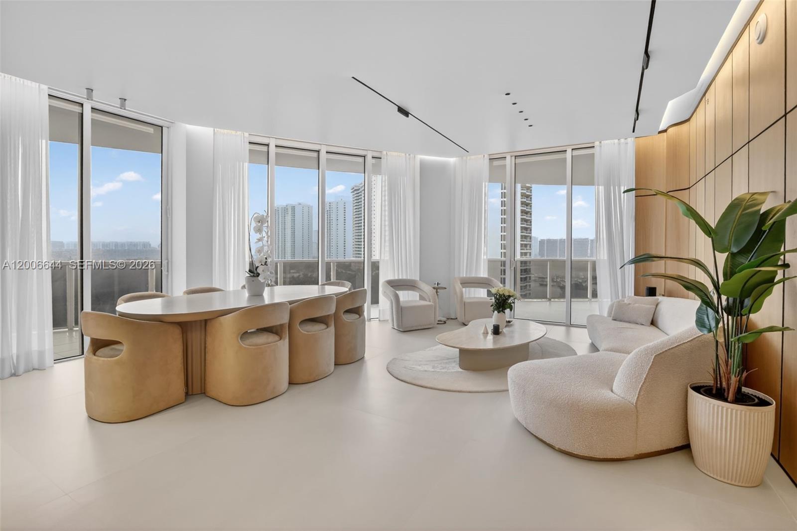 BELLINI AT WILLIAMS ISLAN - Residential