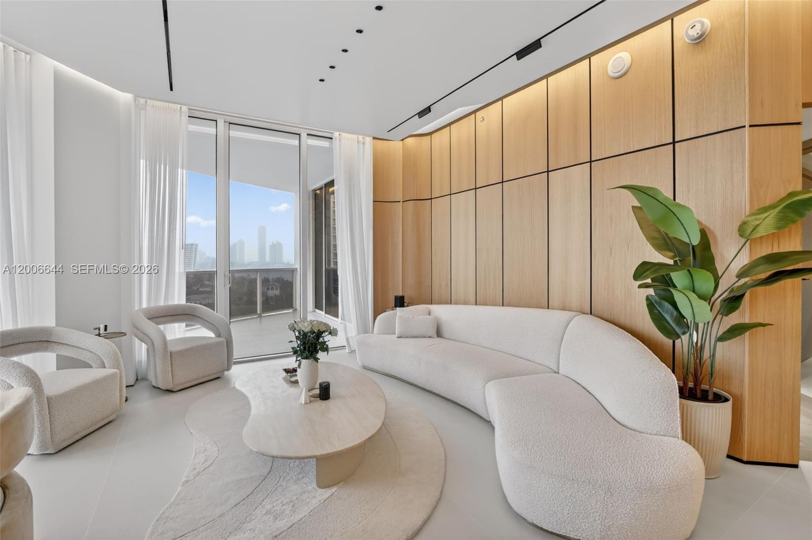 BELLINI AT WILLIAMS ISLAN - Residential