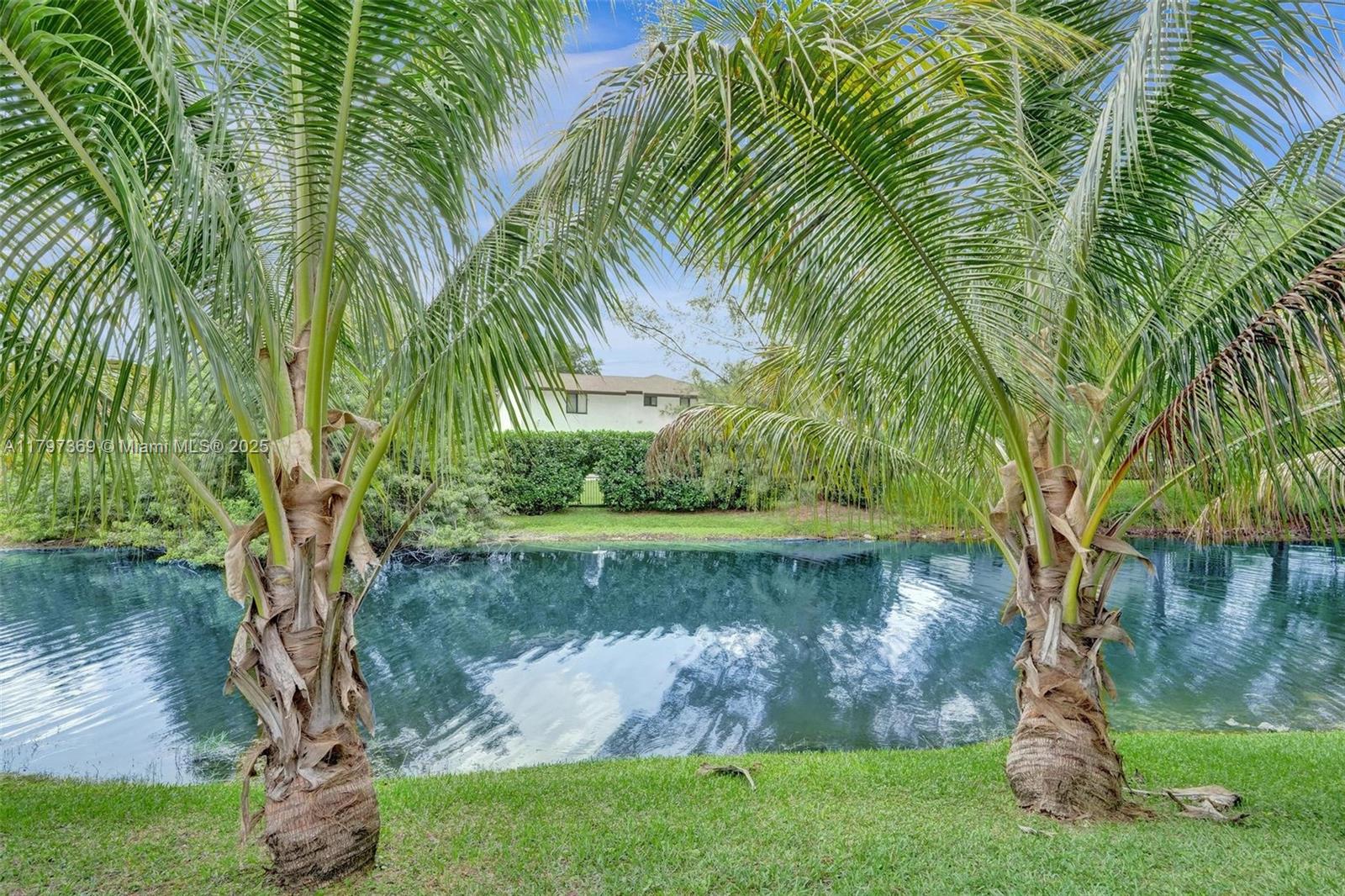 TANGLEWOOD TOWNHOMES SECT - Residential