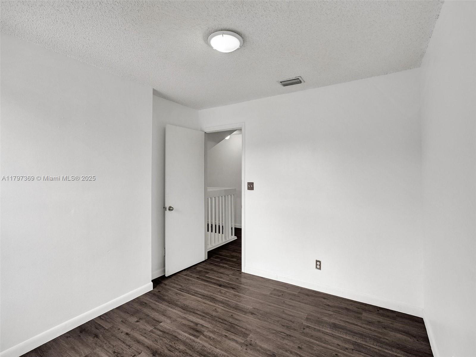TANGLEWOOD TOWNHOMES SECT - Residential