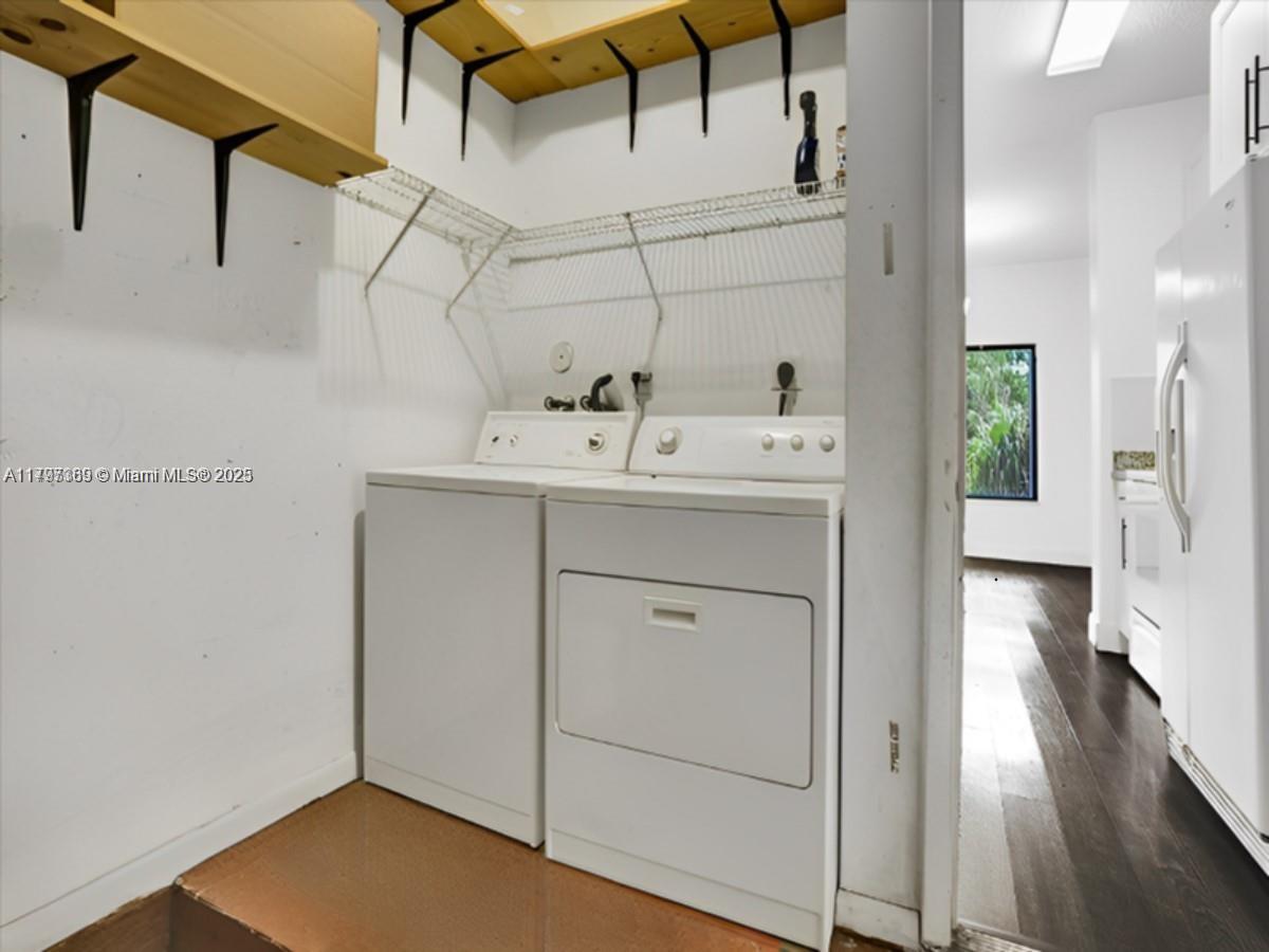 TANGLEWOOD TOWNHOMES SECT - Residential