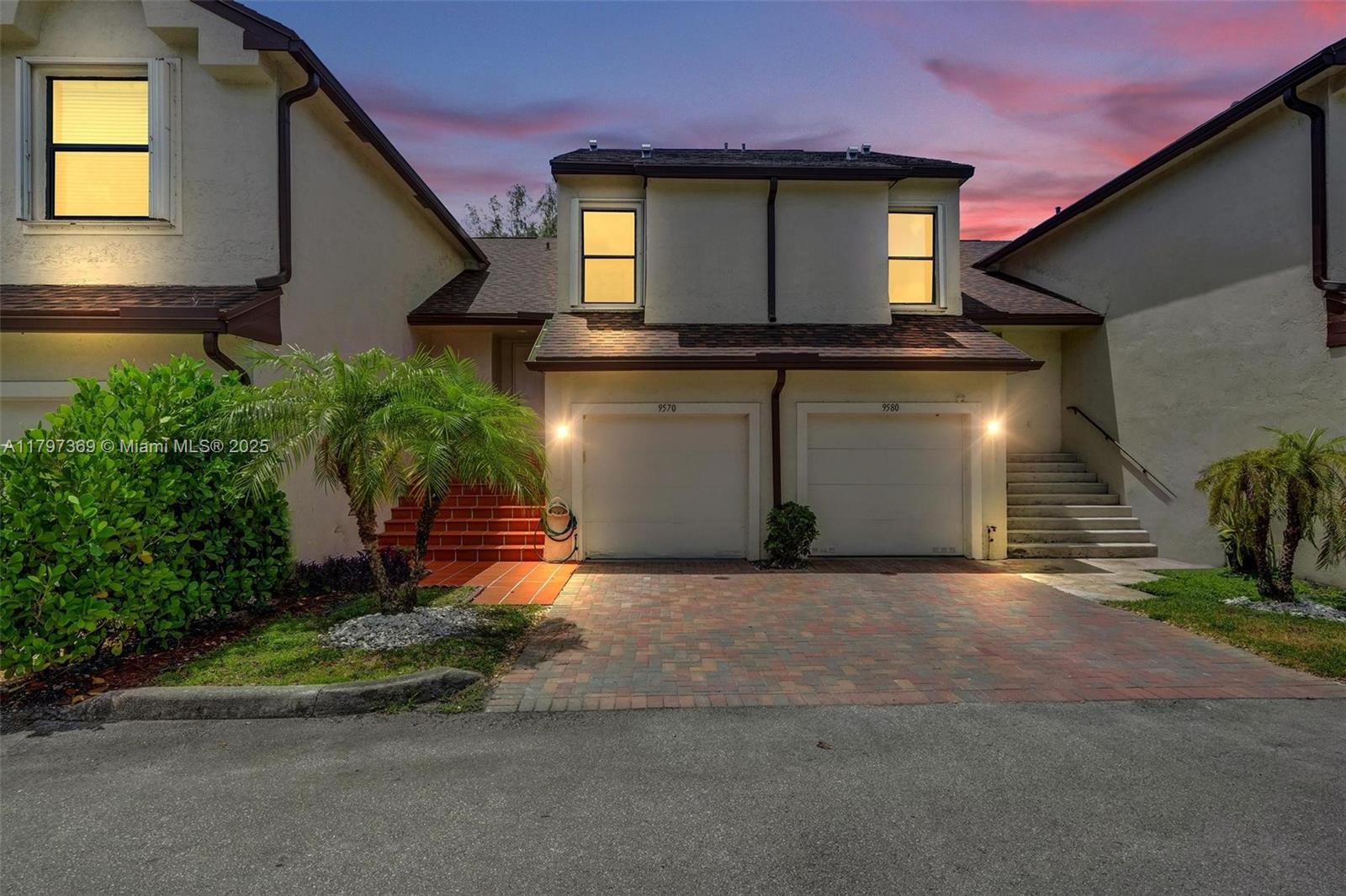 TANGLEWOOD TOWNHOMES SECT - Residential