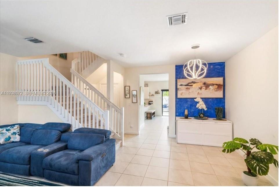 AQUABELLA NORTH - Residential
